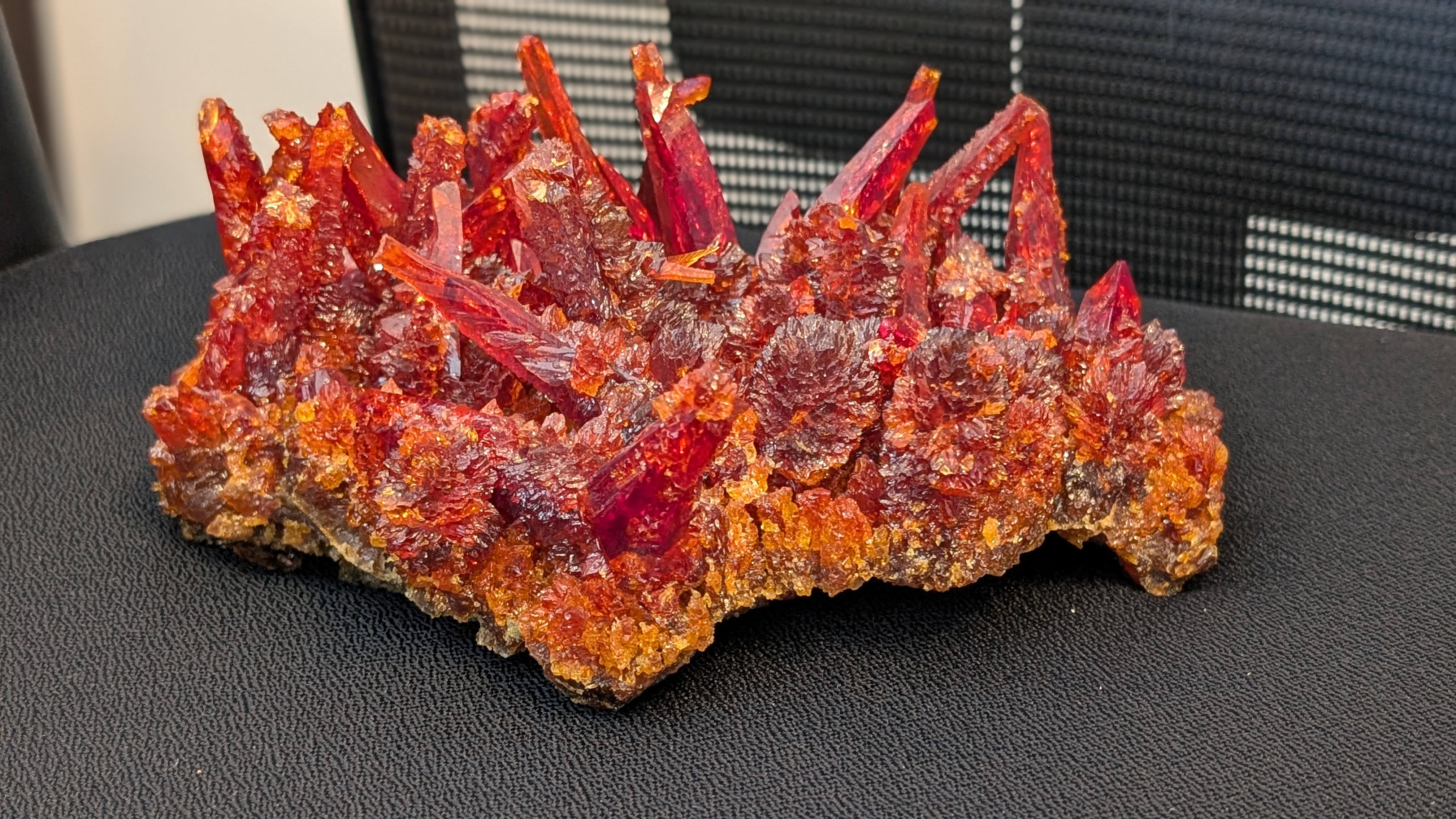 Zincite - Cathedral of Fire, Monumental Crimson Spire Cluster