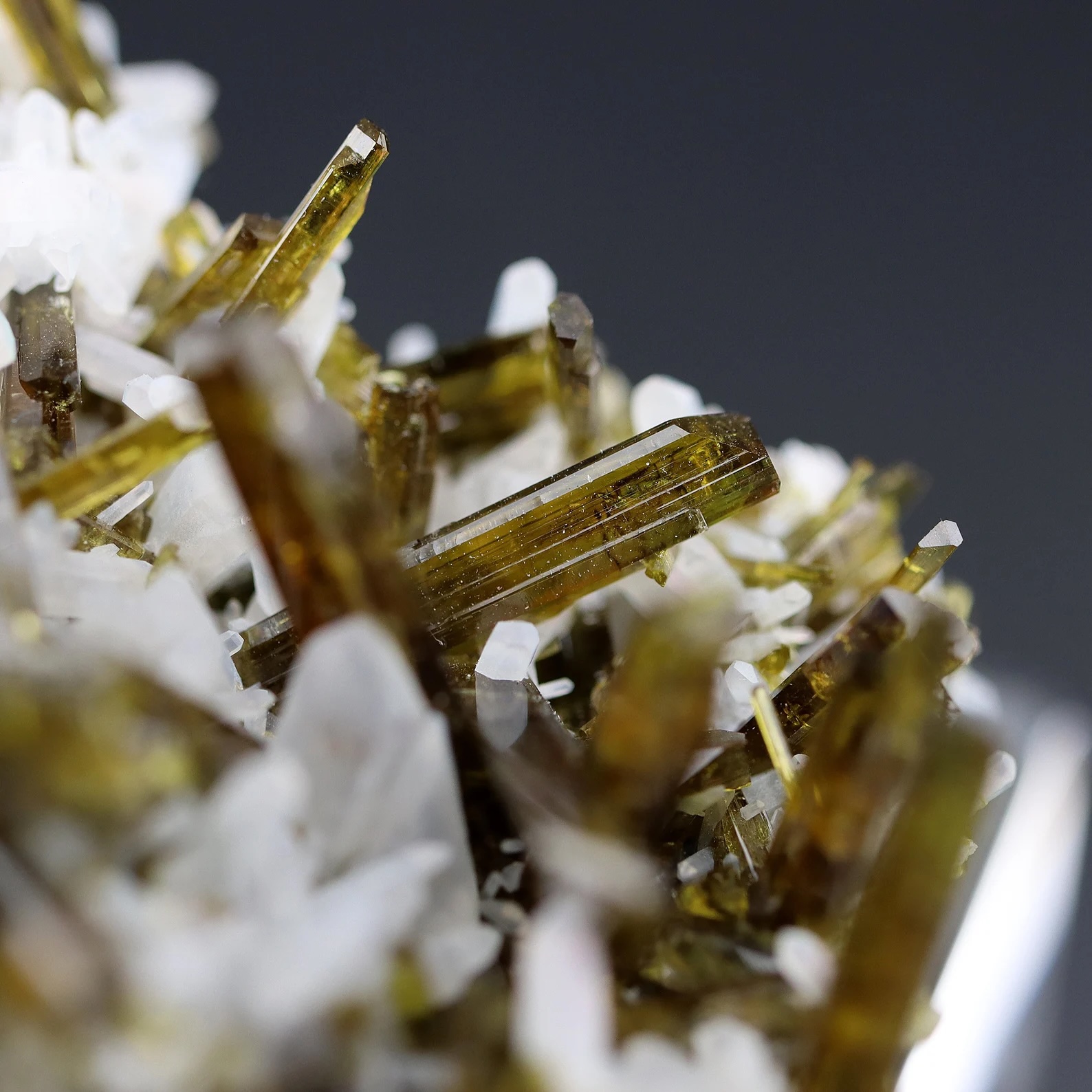 Gem Epidote with Quartz – Lustrous Olive-Green Epidote Crystal Spray on Quartz Plate