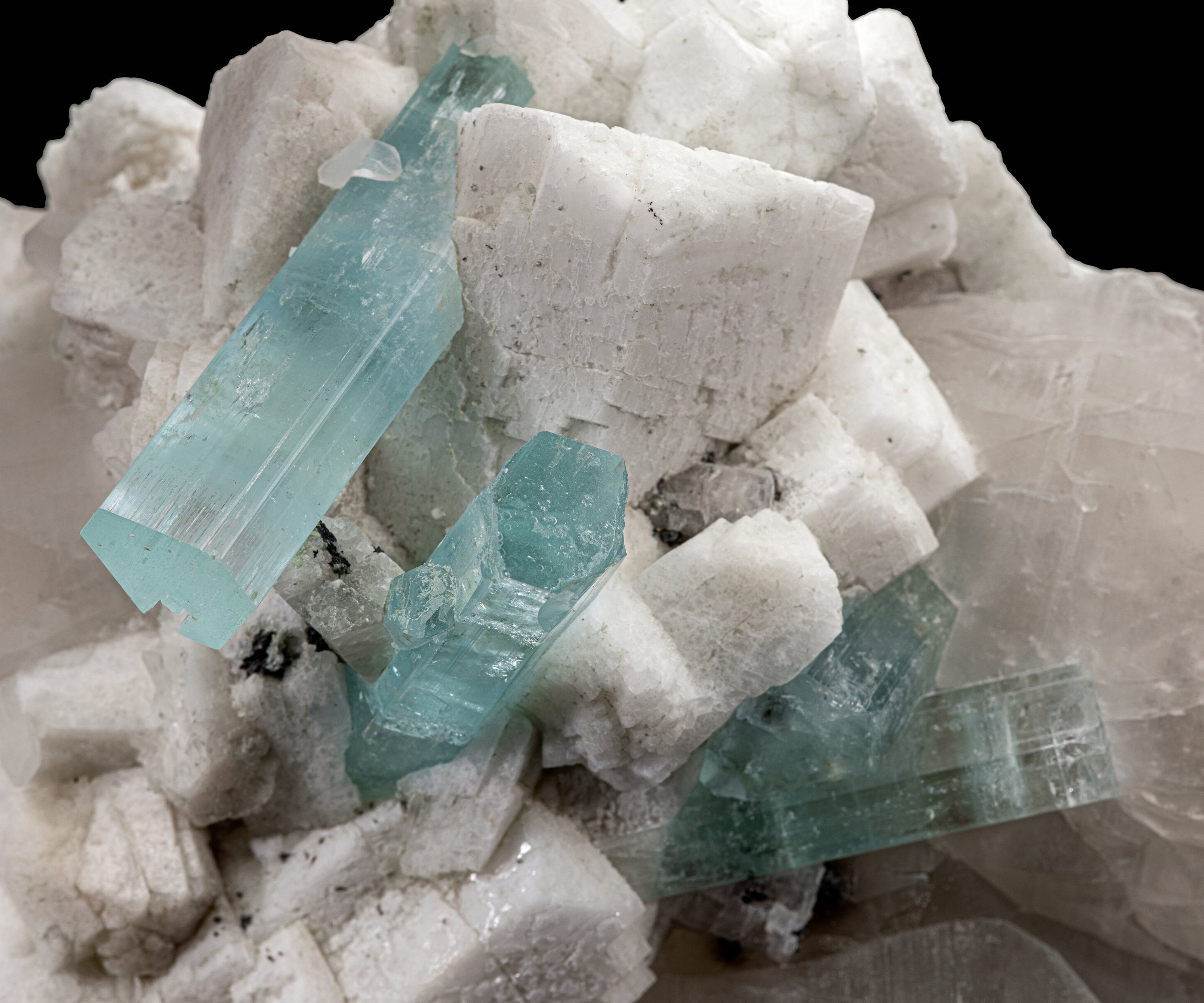 Aquamarine on Quartz with Microcline and Apatite