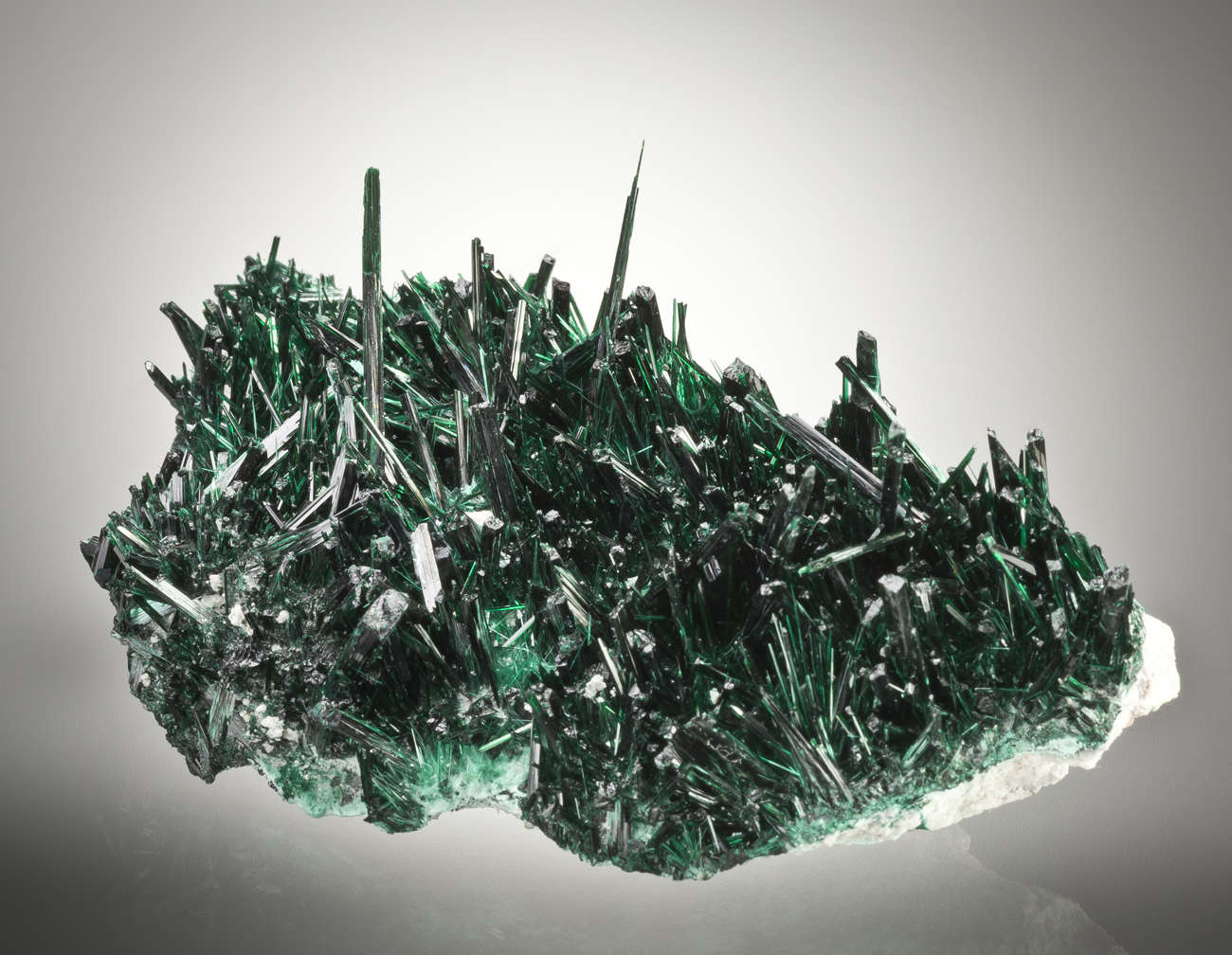 Brochantite Protruding Terminations