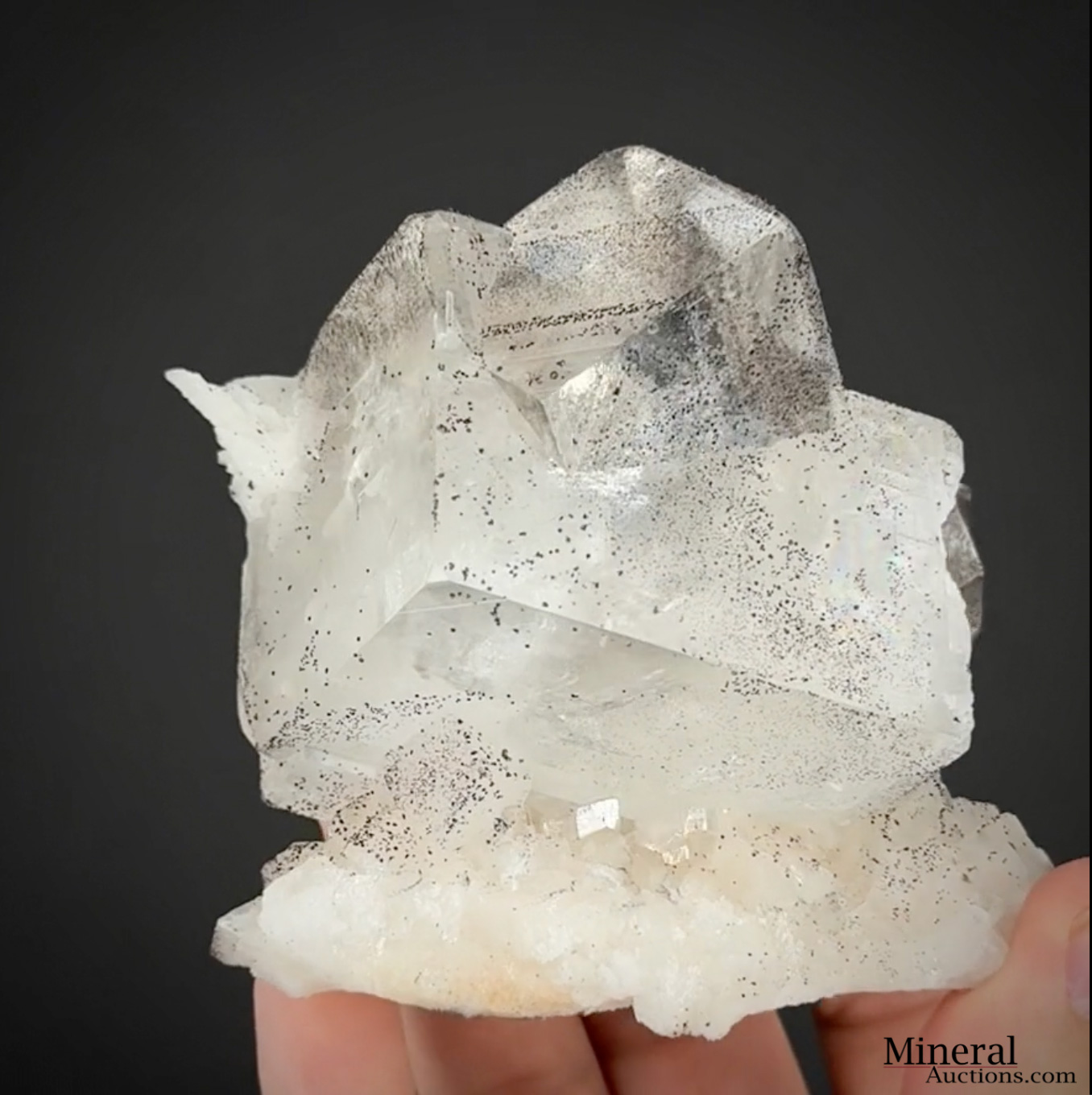 Dolomite with Manganese oxides (classic locale)
