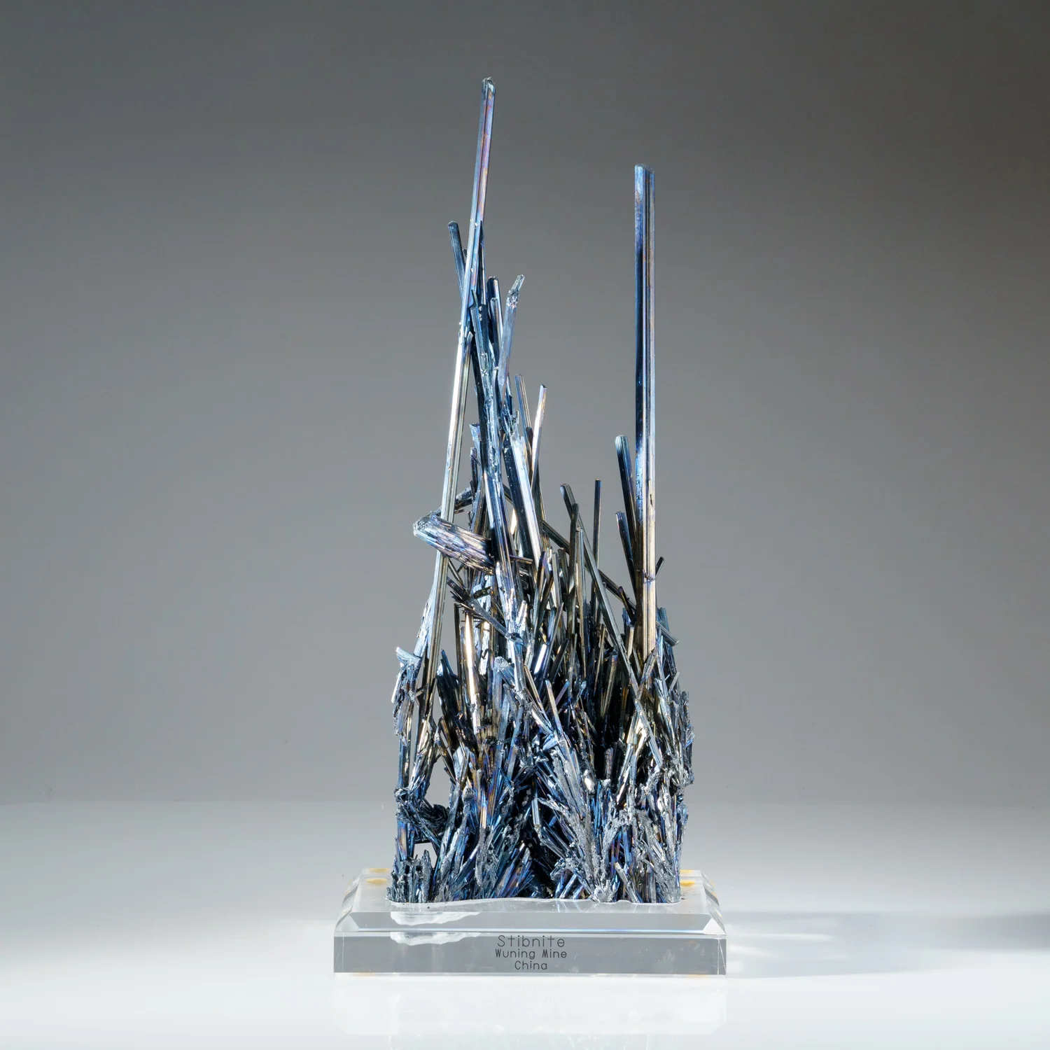 Stibnite Cluster with Long Terminations