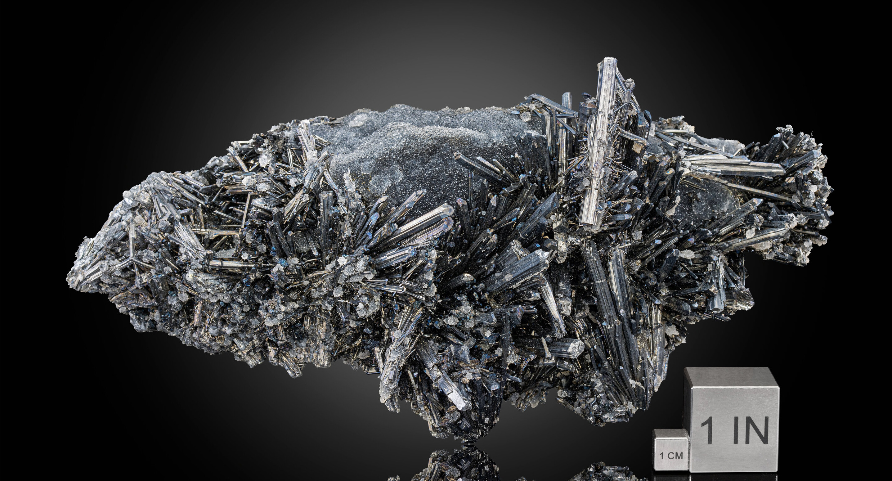 Stibnite on Chalcedony