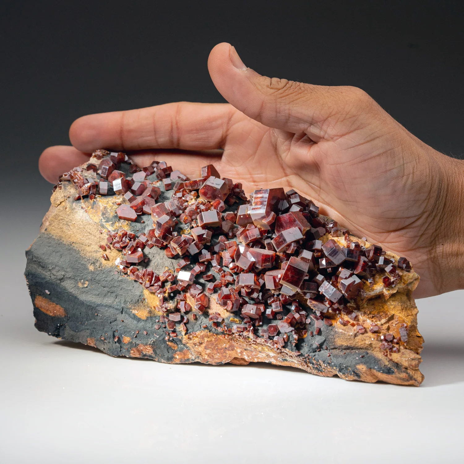 Vanadinite Cluster on Matrix