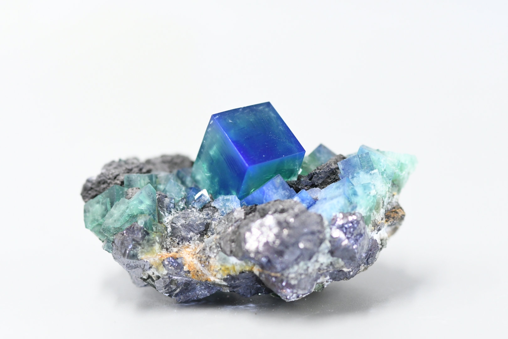 Fluorite - Color-Changing Green-Blue